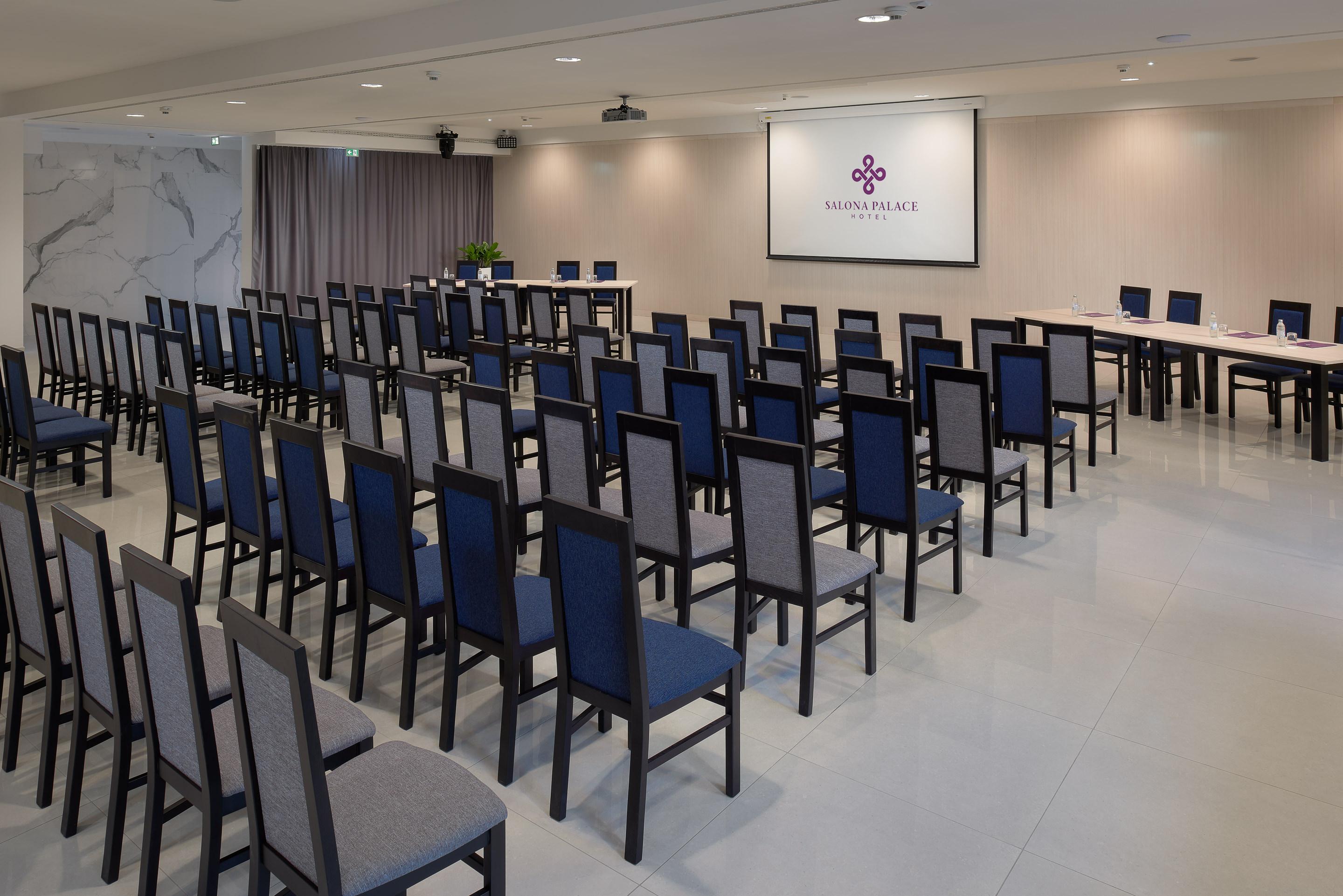 Hotel Salona Palace Dış mekan fotoğraf